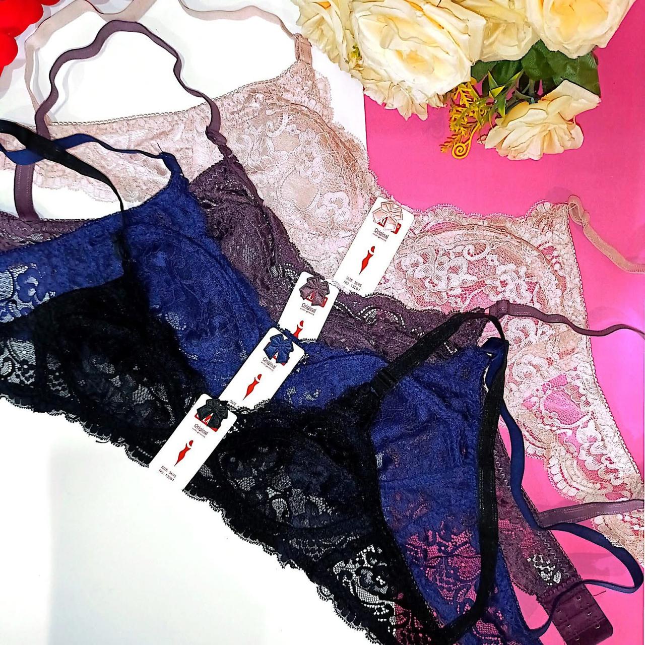 Stunning deep lace bra, elegantly crafted with floral patterns